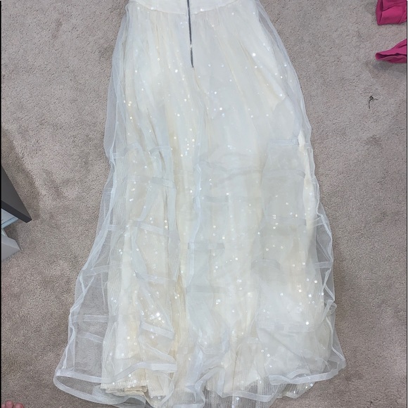 Beautiful Betsey Johnson white sparkly Dress - Picture 2 of 6